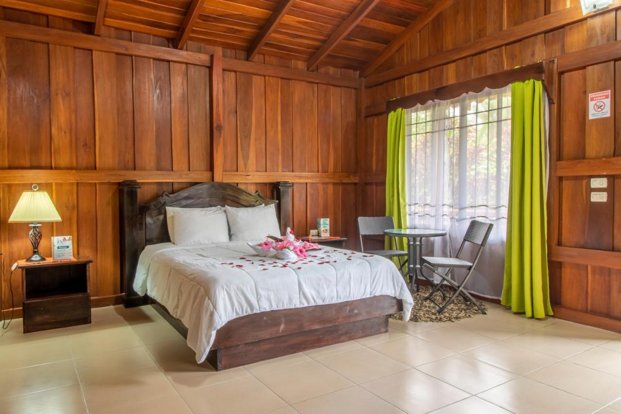 Hotel Rancho Cerro Azul La Fortuna المظهر الخارجي الصورة