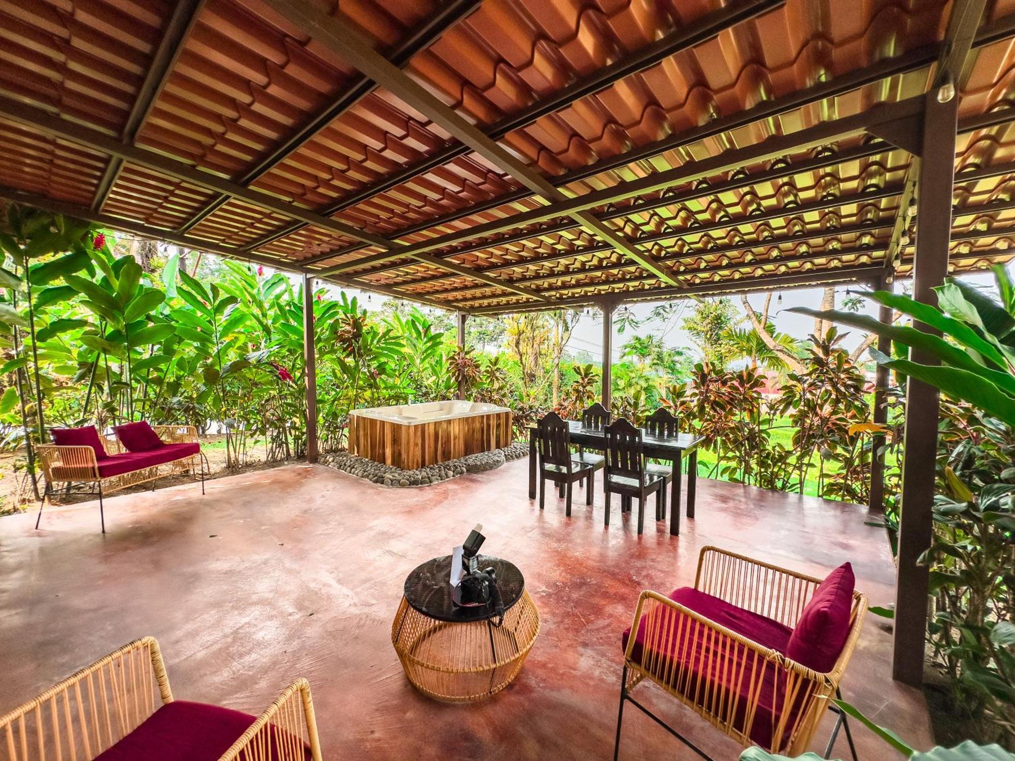 Hotel Rancho Cerro Azul La Fortuna المظهر الخارجي الصورة
